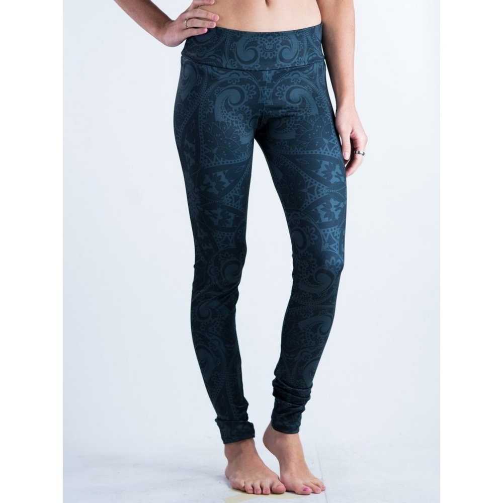 Electro Threads Leggings